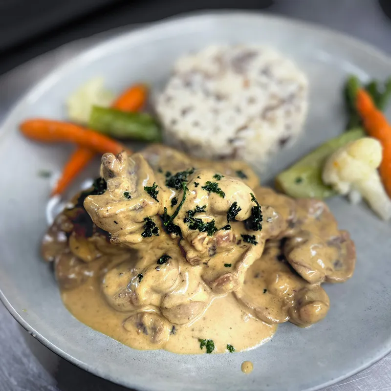 Emincé Zurichoise et Riz